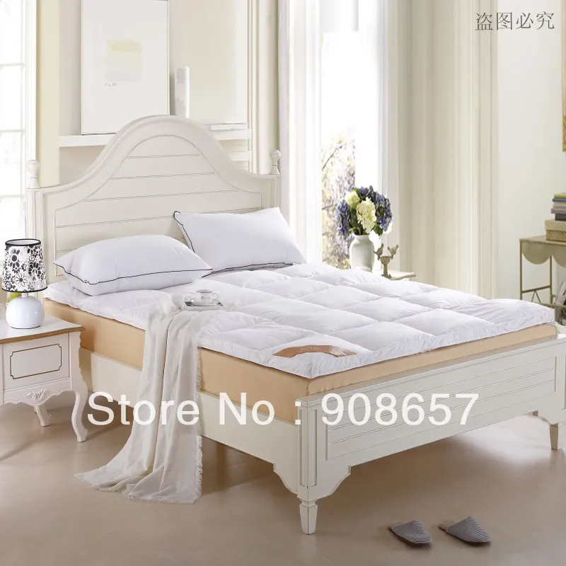 new 10CM White 95% duck down filling quilted mattress Thickening folding five-star hotel Duck Down Mattress Topper cotton fabric new 10CM White 95% duck down filling quilted mattress Thickening folding five-star hotel Duck Down Mattress Topper cotton fabric
