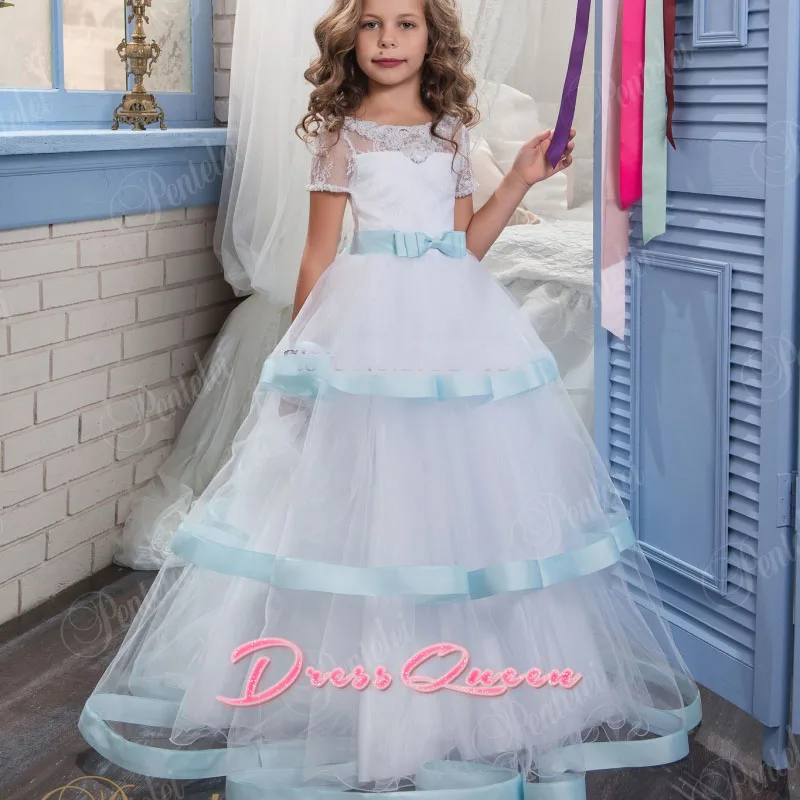 2017 New Blue and White Flower Girl Dresses Ball Gown Short Sleeves O-neck Belt Lace Three Layers First Communion Gowns Vestidos