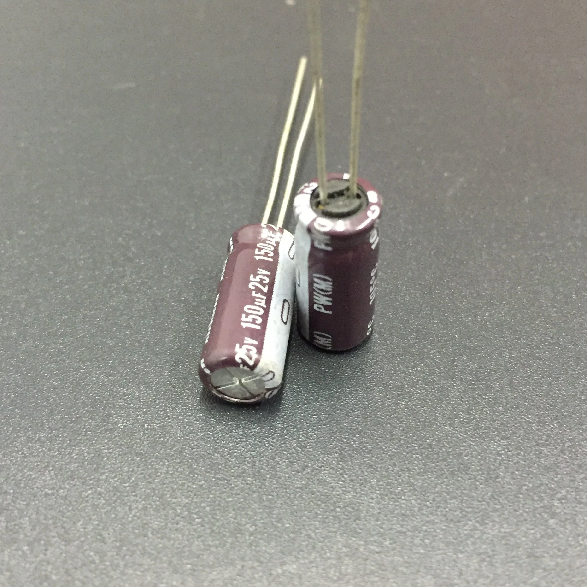 10pcs/100pcs 150uf 25v Nichicon Pw Series 6x15mm Low Impedance Long ...