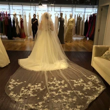 3,5 метров двухслойная кромка Цветочная аппликация покрытие лицо свадебная вуаль с расческой Фата, свадьба свадебная вуаль