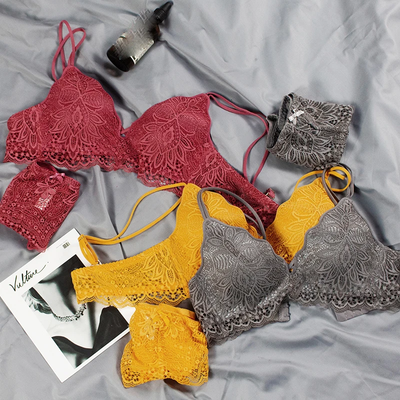 

Women Sexy Lace Bra Set Deep V W thin Cup Bra set girls Embroidery Underwear deep-v neck wire free bralette Bra Panty Sets
