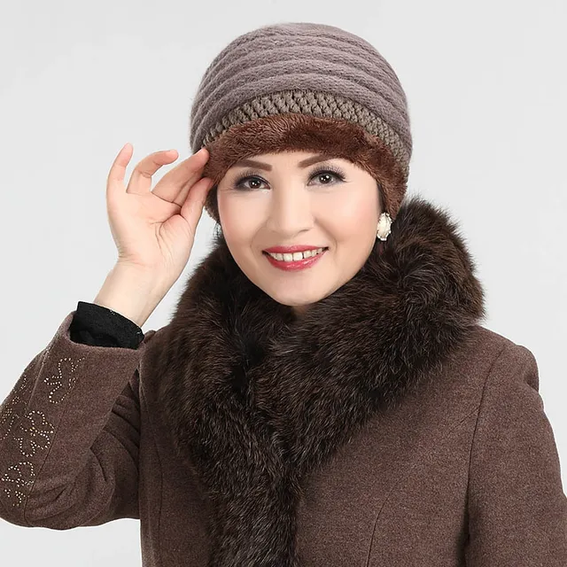 Winter Thick Warm Hats for Older Women Wool Knitted Skullies & Beanies