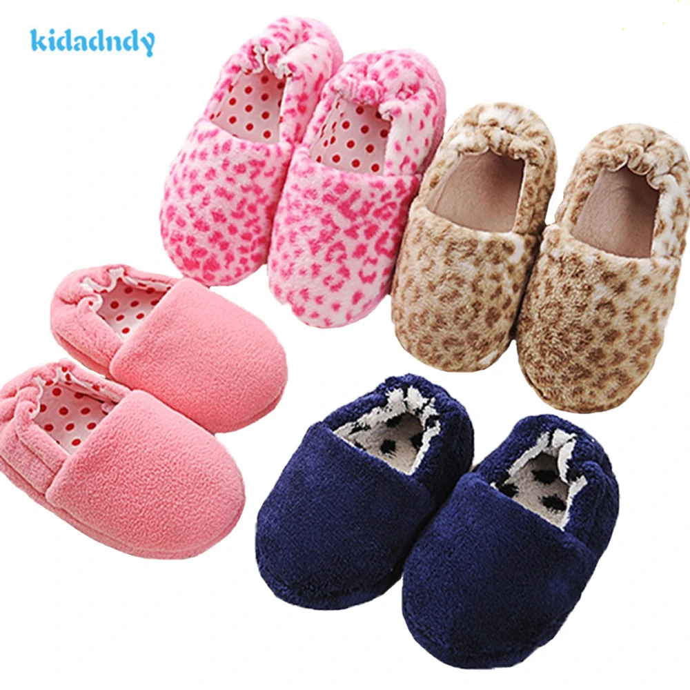 тапки детские. тапочки следки носочки пинетки. тапочки хелло китти. тапочки ария kitty. детские тапочки для садика для девочек.