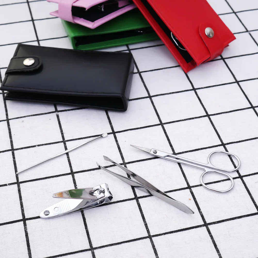 

New 4 Pcs/set Nail Clippers Scissors File Tweezers PVC Bag Case Mini Nail Manicure Tool Set High Quality Nail Care Kits