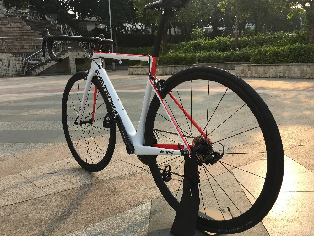 Best 700C carbon Road Complete Bike 22 Speed 105 5800 Groupset TAIWAN brand light blue sky FASTERWAY CLASSIC D brake 49/52/54/56/58 65 Best 700C carbon Road Complete Bike 22 Speed 105 5800 Groupset TAIWAN brand light blue sky FASTERWAY CLASSIC D brake 49/52/54/56/58 65