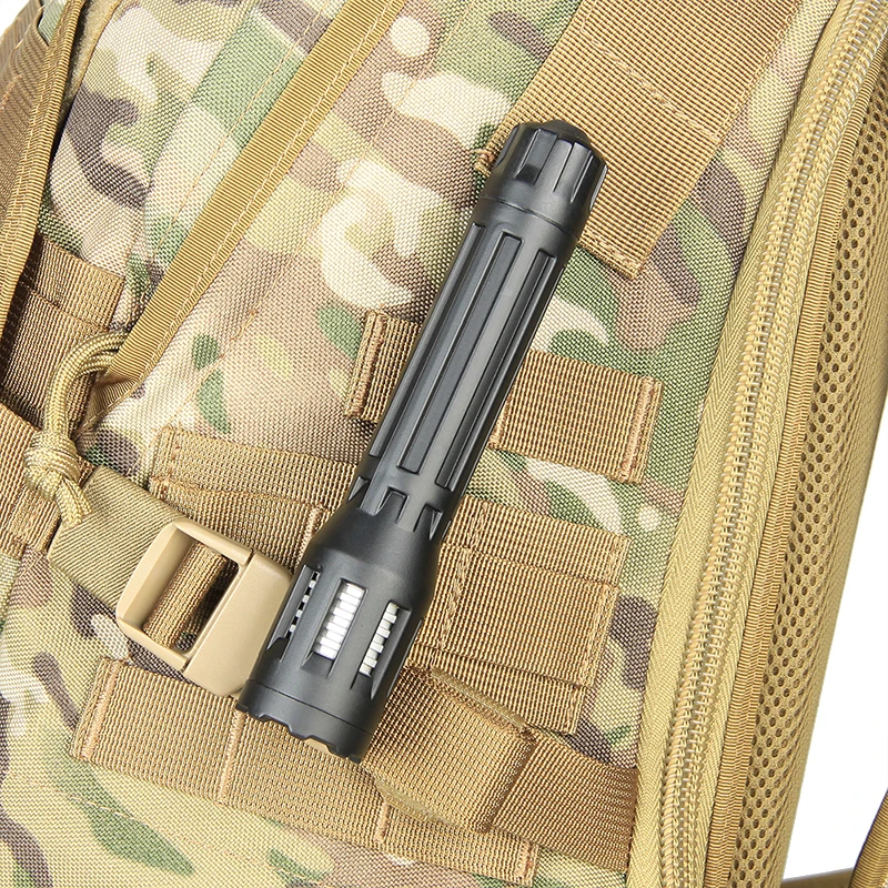 

TRIJICON New Arrival 9V Torch Plating Smooth Surface LED L2 CREE Black Color 400LM For Hunting Use gs15-0094