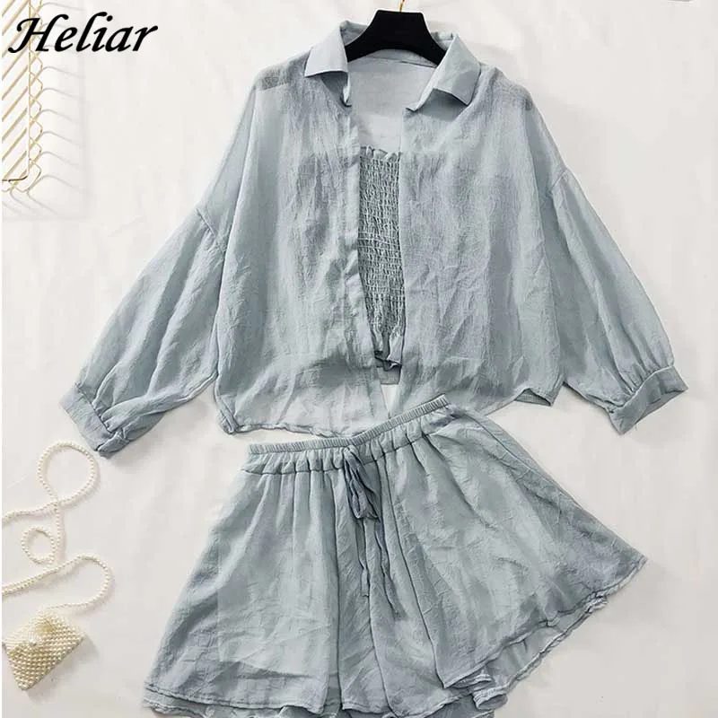 Женский костюм тройка Heliar из блузка и шорты в Корейском стиле на весну