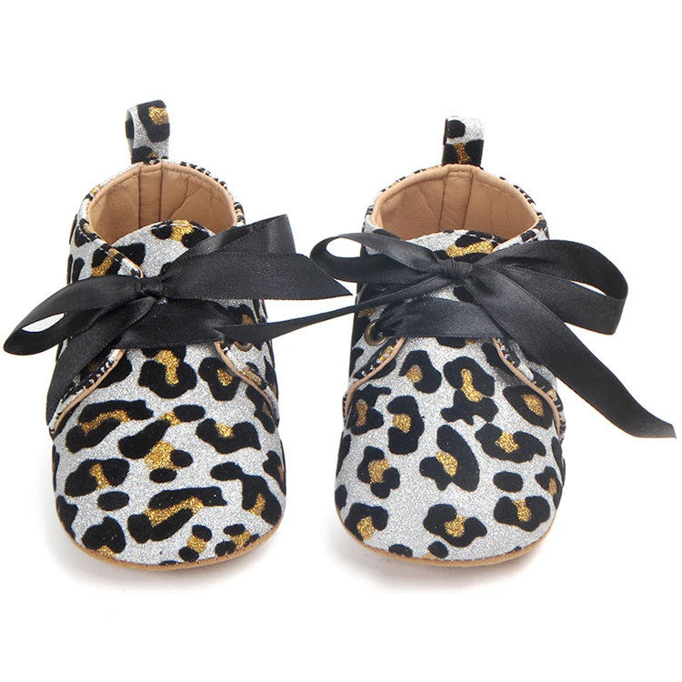 0-18M Toddler Baby Girl Shining First Walkers Princess Shoes Glitter Shiny Leopard Print Sneakers Lace Up Newborn Bebe Shoes