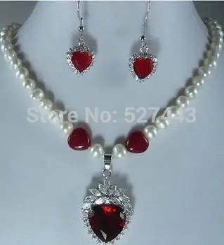 

Wholesale Beautiful heart-shaped jade pearl necklace earring set