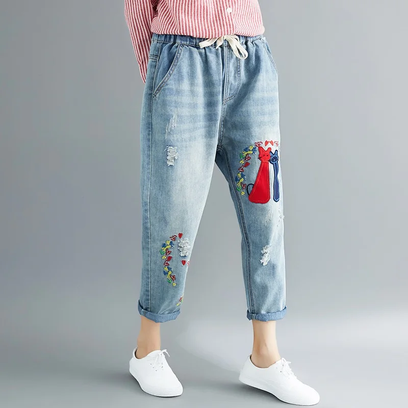 Mom jeans embroidered denim pants trousers boyfriend jeans for women Chinese style rose ladies jeans female 2018 new DD1513 S