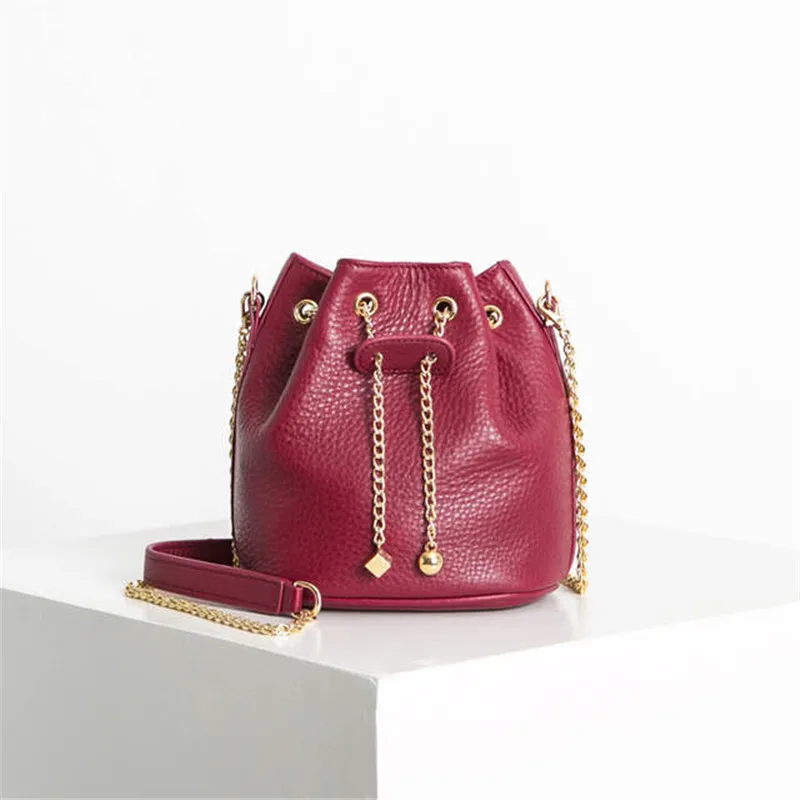

New Leather Chain Clutch Women HandBag Skew Satchel Fashion Mini Water Bucket Lunch Women's Wild Cowhide Single Shoulder Bag