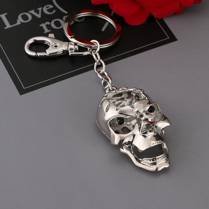 

New fashion of the crystal skull keychain pendant crystal key ring seat bag charm nightmare ysk078 men and women