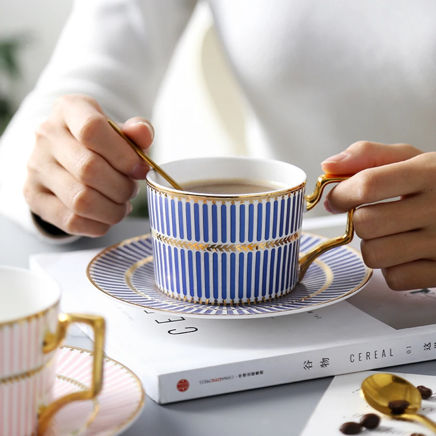 

Vintage Creative Coffee Cup And Coffee Cup Ceramics Cups Creative Set Ceramic Chinese Kubek With Spoon Home 5B018