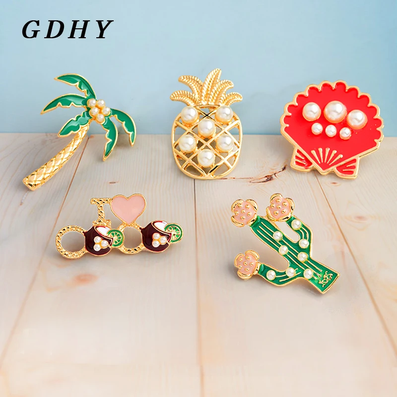 

GDHY Cute Shells Pineapple Coconut tree Cactus Brooch Summer wind Botany Fruit Enamel Pins For Kids Women Holiday Broche Badge