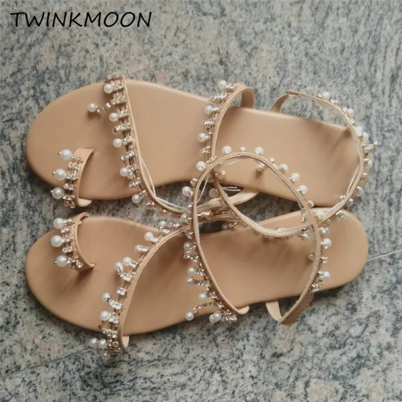 Flat sandal (5)