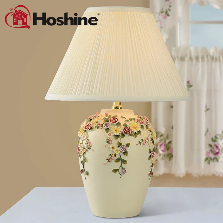 

Hoshine New House Bed Rose Vase Wire Table Lamp Army Green Bedside Deco Table Lamps for Living Room 110V~220V
