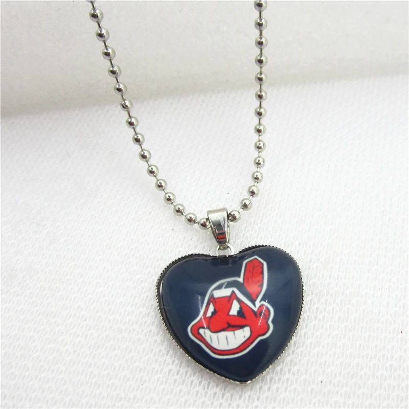 10pcs/lot USA Necklace Cleveland baseball Necklaces Pendant Charms with