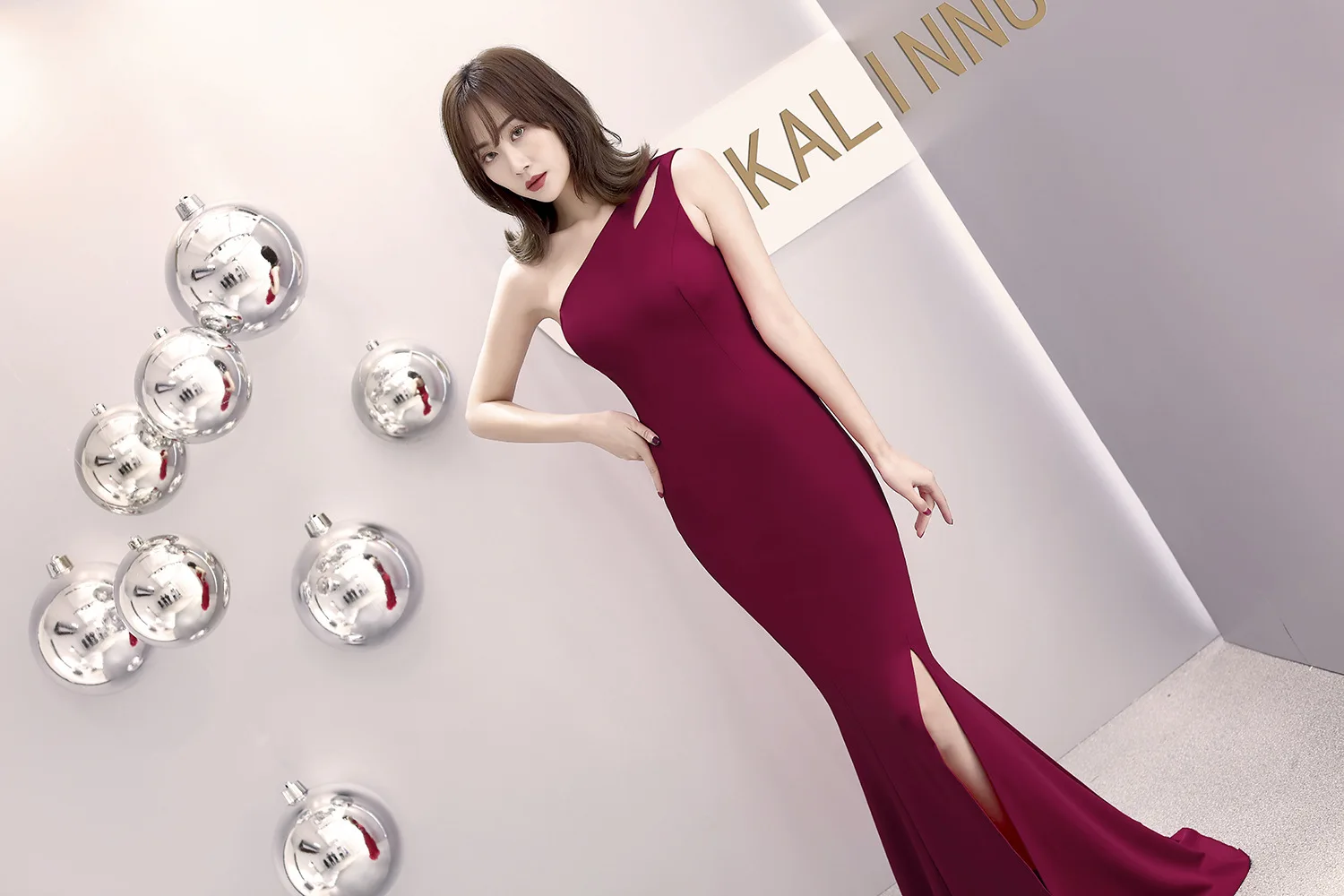 103A4301-枣红.jpg