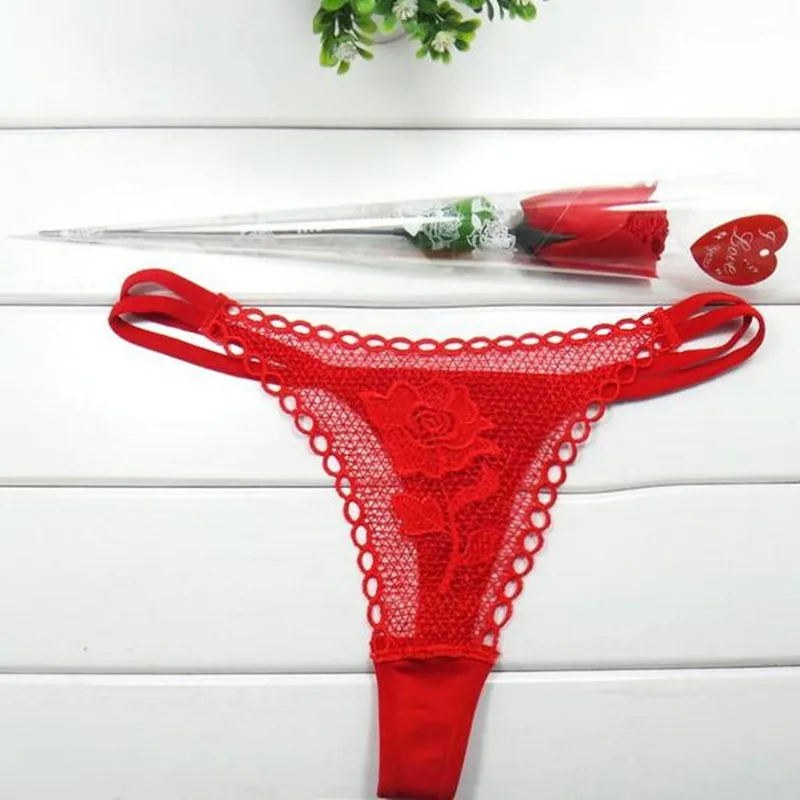 Merrow seam underwear. Стринги красного цвета. Красные стринги на девушке. Красные стринги на девушке. Стринги кружевные красные.