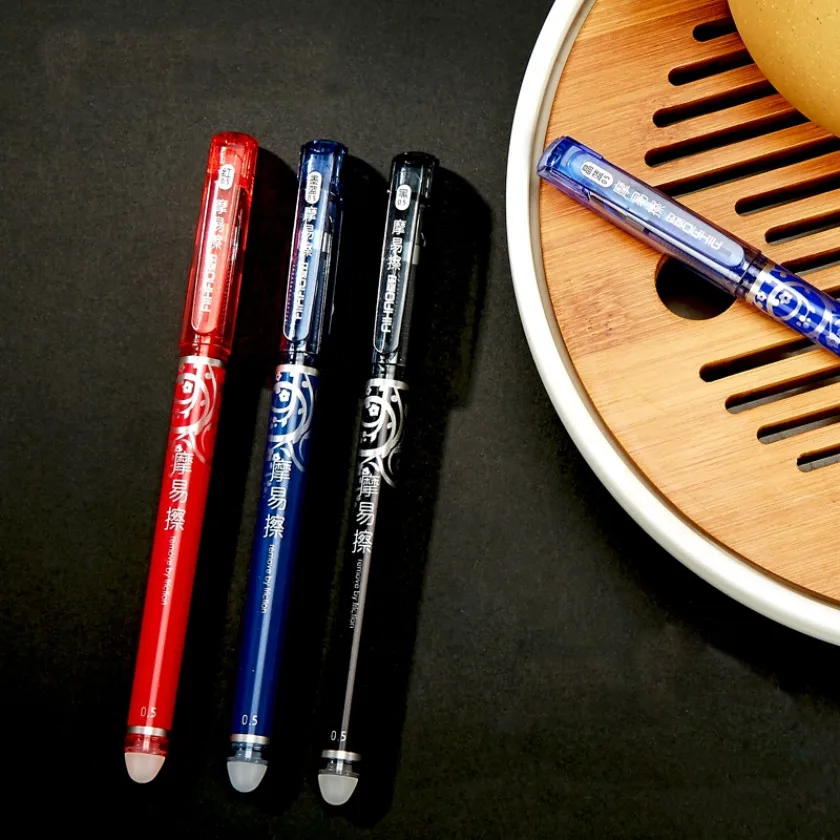 

1pcs Kawaii office Erasable gel pen cute pattern school stationery Supplies blue black ink 0.5mm Pen refill