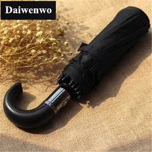 Gran Marca Daiwenwo Mango De Cuero 10 Costilla Fuerte Resistente Al Viento Hombres Negro Tres Paraguas Plegable Lluvia Paraguas Automáticos