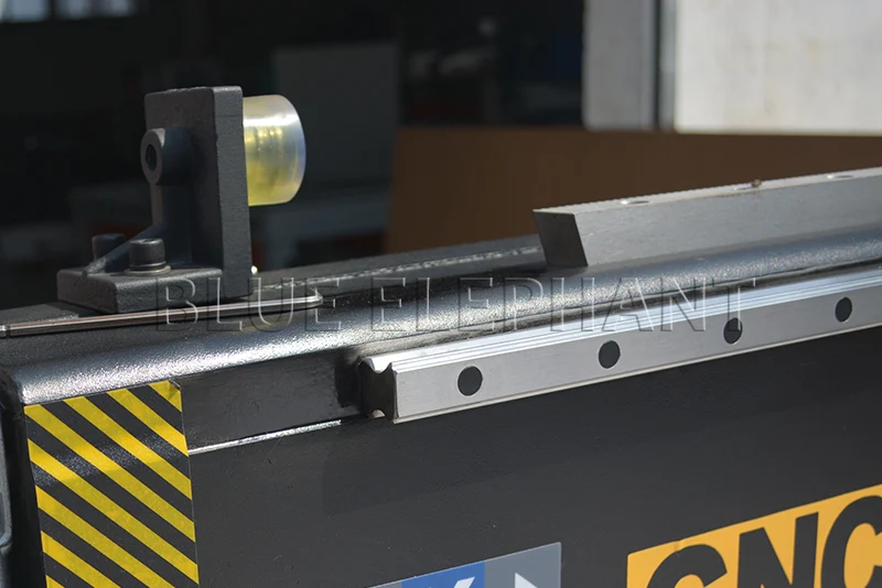 soft limit and linear rail of 1224 high z axis cnc machinery with rotary device