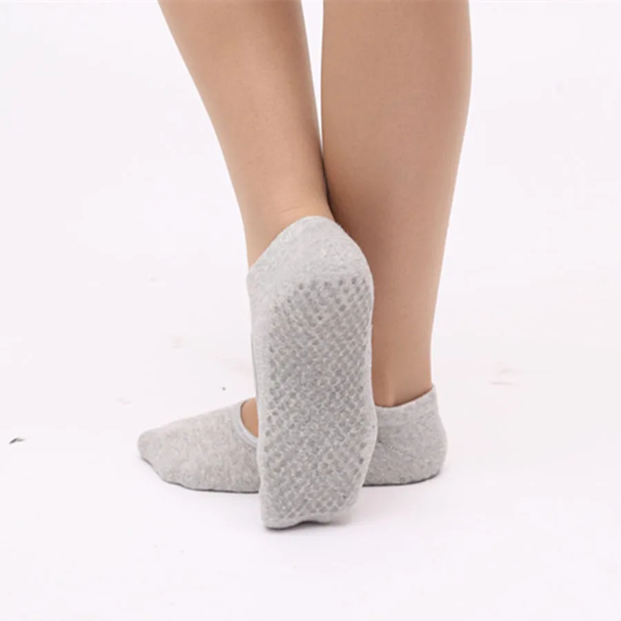 Women Ballet Dance Pilates Socks Backless Professional Fitness Pilates Socks Women Non-slip Dance Pilates Socks Women Grip Socks comfort women socks Women's Socks