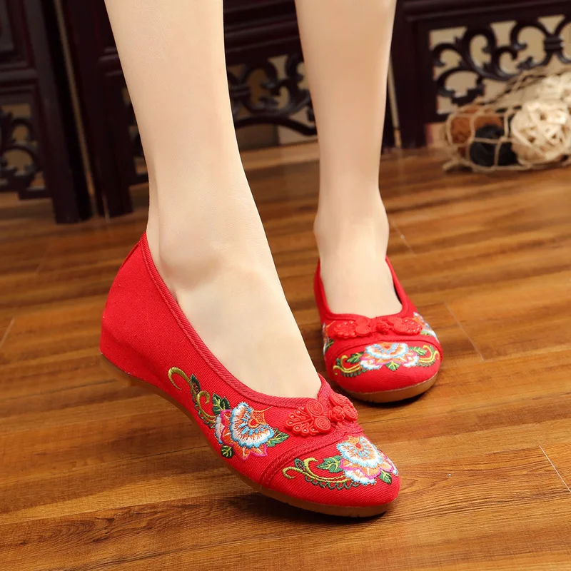 

Chaussure Summer Femme Vintage Floral Embroidery Shoes Woman Chinese Style Loafers Zapatos Mujer Sapato Feminino Women Flats