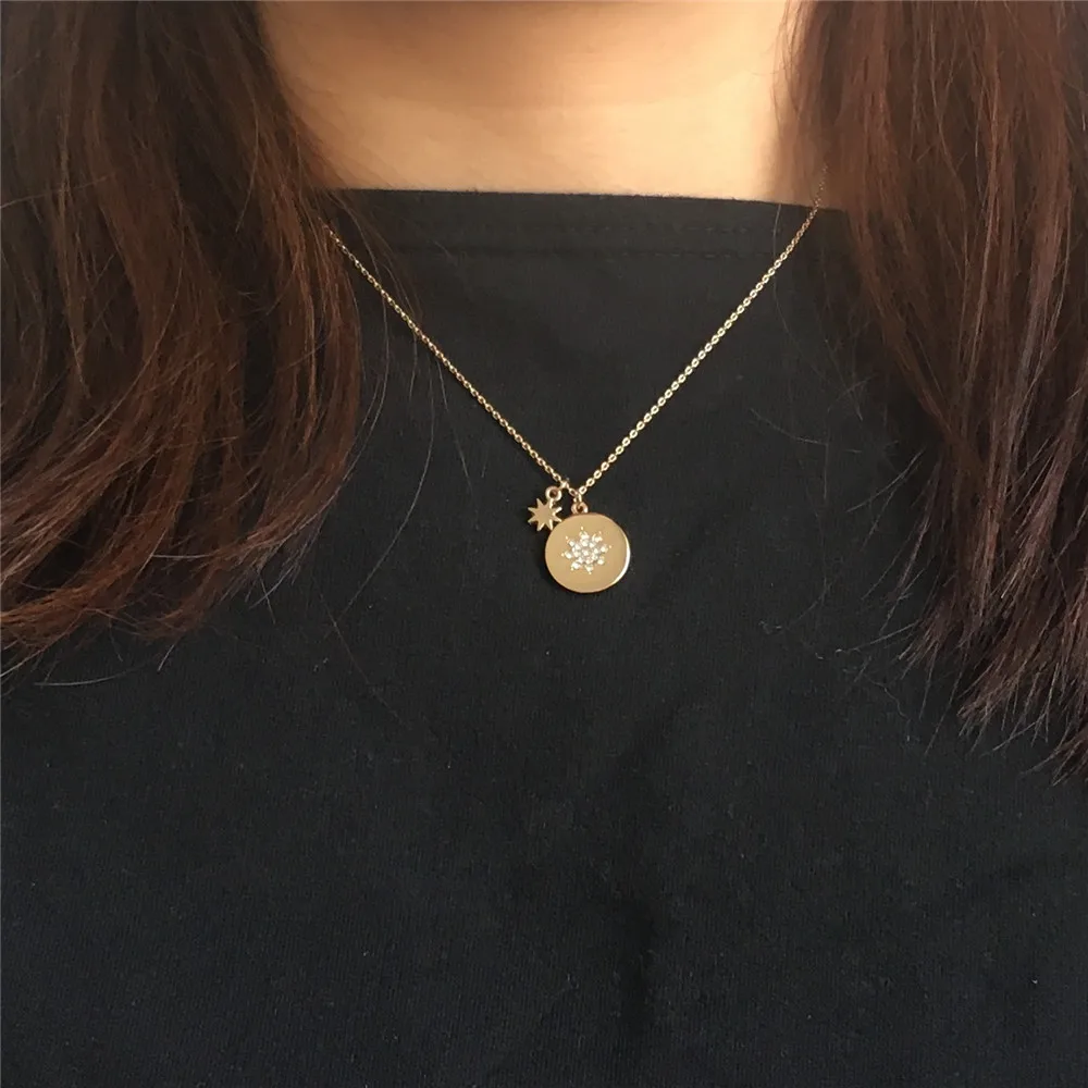 

TRENDY GOLD COLOR PLATING CLEAR STONE ROUND DISC STAR SHAPE PENDANT NECKLACE FOR WOMEN GIRL