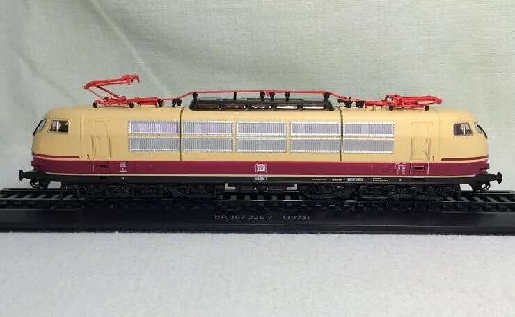 1: 87 HO Масштаб BR 103 226-7(1973) модель поезда трамвая статическая модель