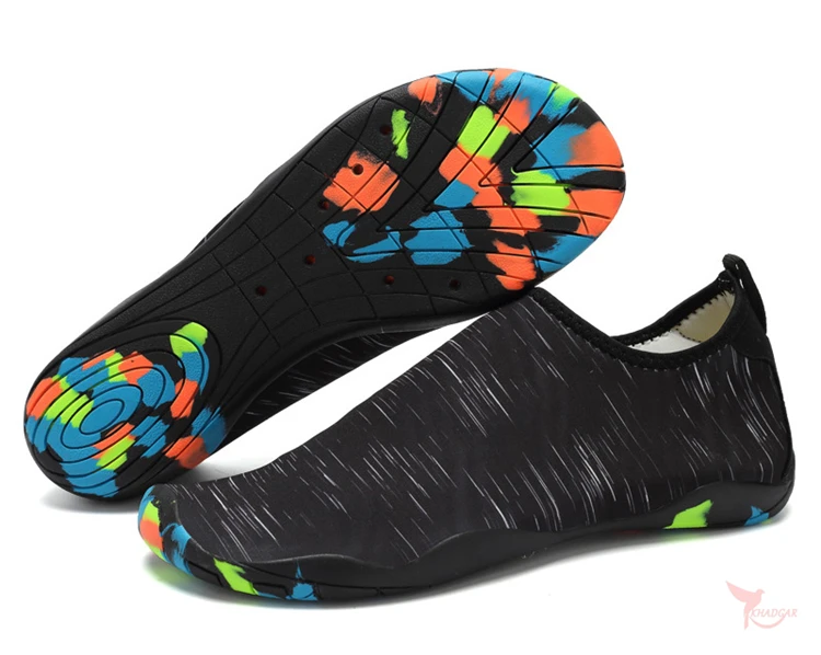 Casais de Água Tênis para Mulheres dos Homens Chinelos de Praia de Surf Aqua Sapatos Esportes Upstream Natação Rio Calçados Esportivos Luz 13 Cheap Sapatos de natação