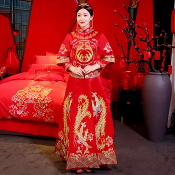 

Asian Women Vintage Marriage Suit Chinese Style Full Length Cheongsam Vestidos Elegant Bride Wedding Party Dress Tang Clothing