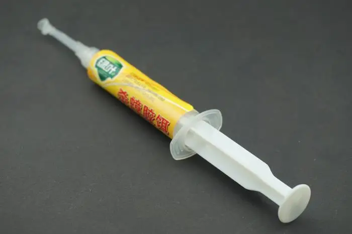 

Professional Cockroach Kill Roach Bait Gel Poison Commercial Control Syringe New