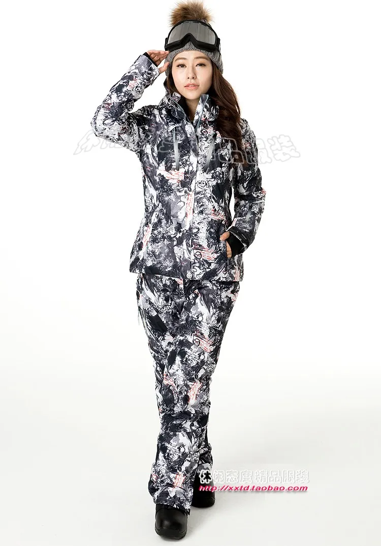 

FREE SHIPPING 2018 new women's ski wear, high quality ski clothes, thick, warm, waterproof and wind proof ski jacket + pants
