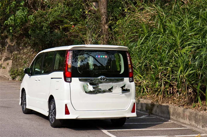 Для Toyota NOAH VOXY спойлер 2013 ABS Материал заднее крыло грунтовка цвет багажник задний спойлер Спорт