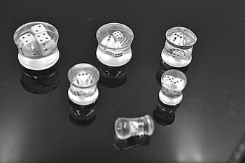 

Free Shippment 60pcs Body Jewelry-Acrylic Dice Clear Ear Plugs Ear Tunnels Earlets Gauges 6mm up to 16mm