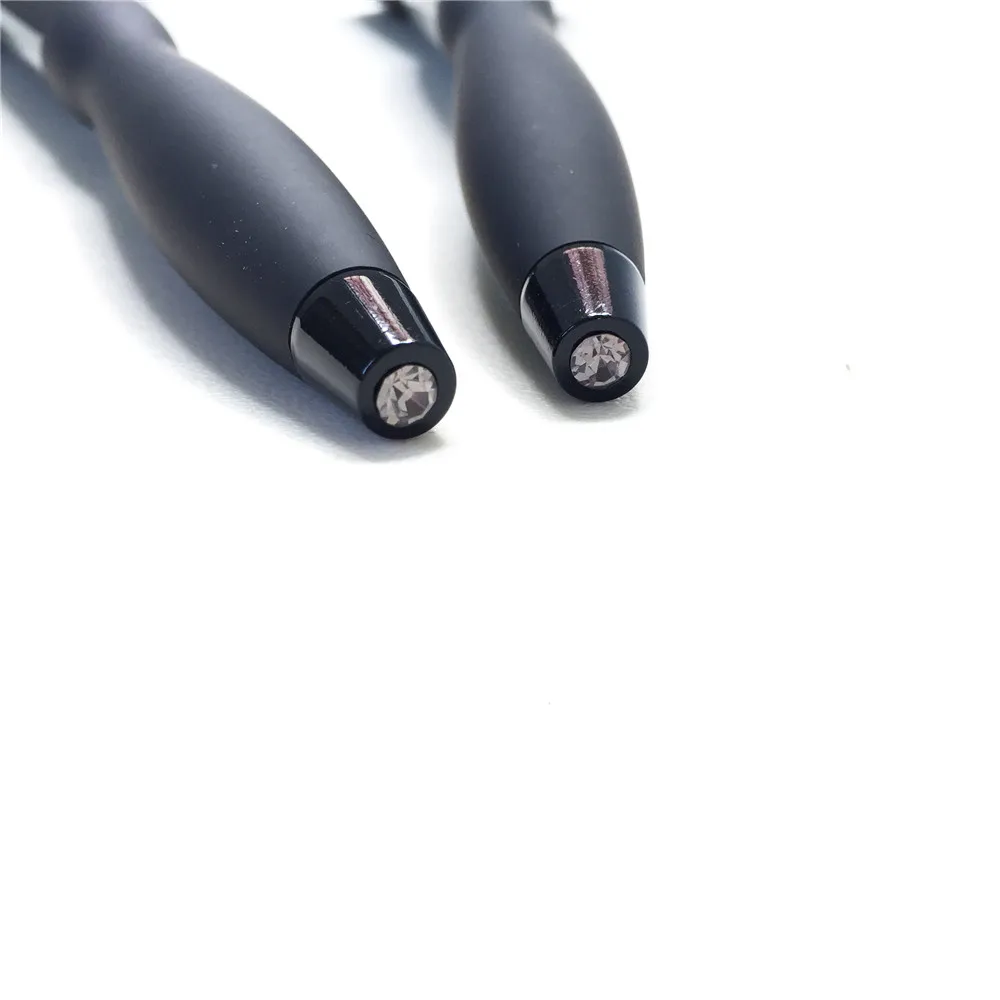 IT COSMETICS VELVET LUXE BRUSH _ 4