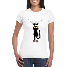 Camiseta de mujer dibujo gato colgado