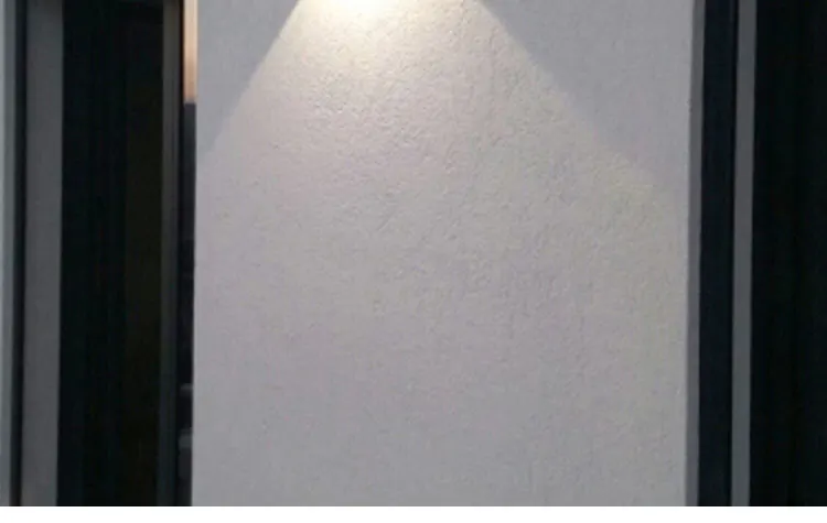 CUBE UP DOWN WALL LIGHT (3)