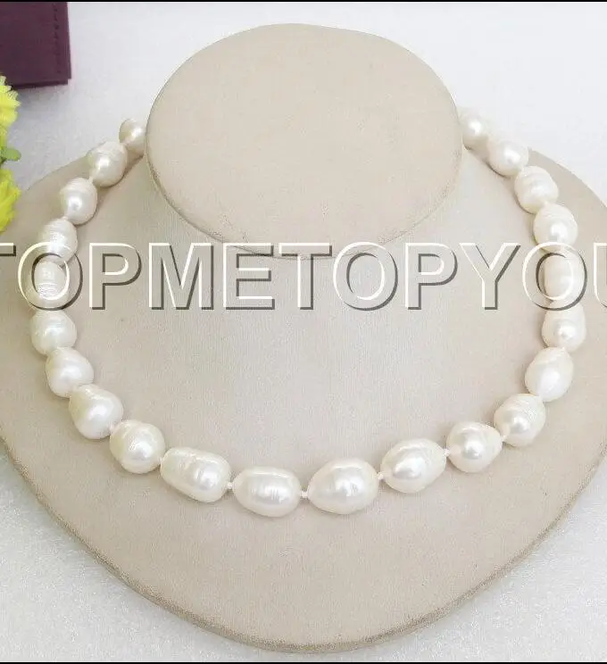

FREE SHIPPING HOT sell new Style >>>>luster natural huge baroque 17" 12mm white pearls necklace 18KGP clasp E3935