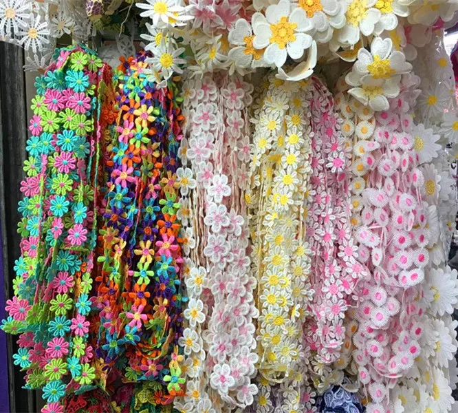 

Высокое качество Окрашенные Кружева с вышивкой из пряжи отделка, различные конструкции и ширины на выбор, XERY-LFHB0317C