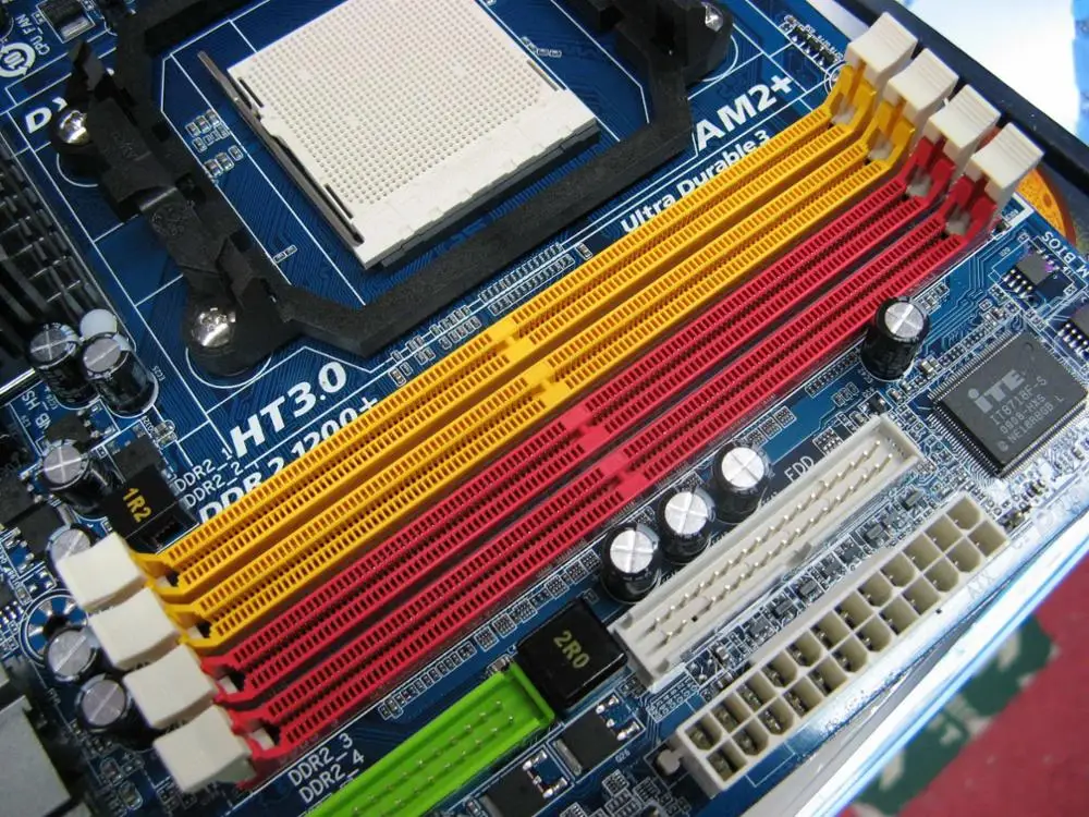 

Free shipping For Gigabyte GA-MA78GM-US2H Original Used Desktop Motherboard MA78GM-US2H 780G Socket AM2 DDR2 On Sale
