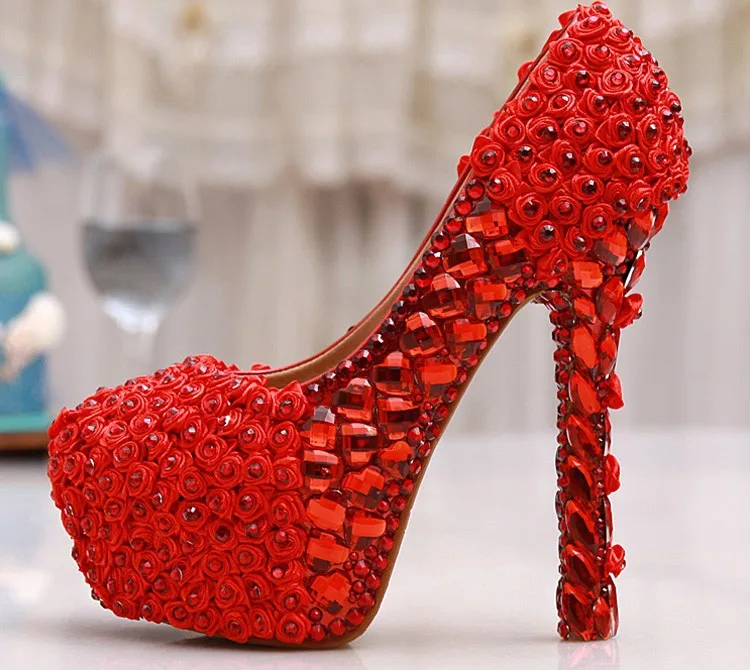 Красные и розовые свадебные туфли с цветочным орнаментом туфли на высоком каблуке и платформе со стразами белые модельные туфли невесты со стразами дамские выходные туфли-лодочки для выпускного
