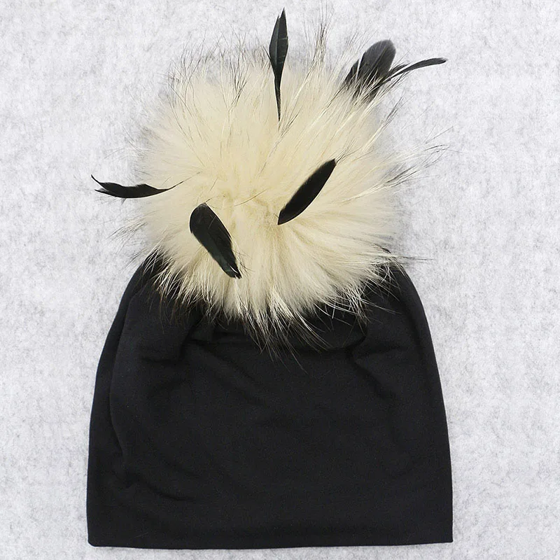 Женская шапка с помпоном из натурального меха, осенне-зимняя хлопковая шапка-маска, меховая шапка с помпон из меха енота, шапка с пером - Цвет: Black 3