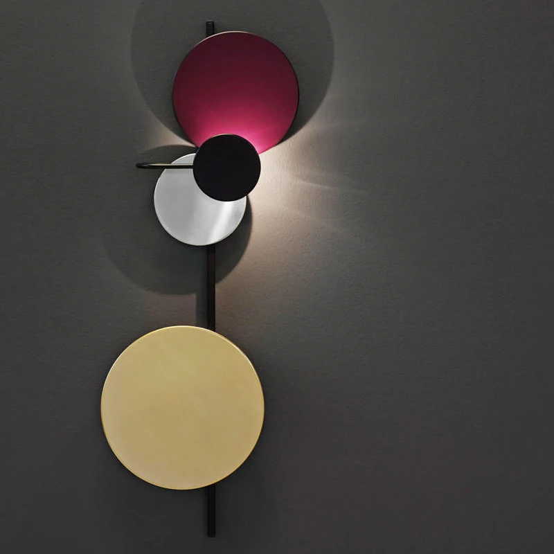 

Postmodern retro style creative Nordic LED wall lamp Postgraduate retro style creative Nordic wall light Black Golden