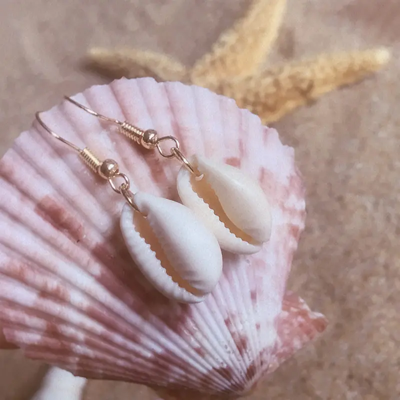 

Simple Holiday Sea Shell Conch Earrings Women Beach Drop Earrings Bohemian Shell Jewelry Elegant Fashion Earrings