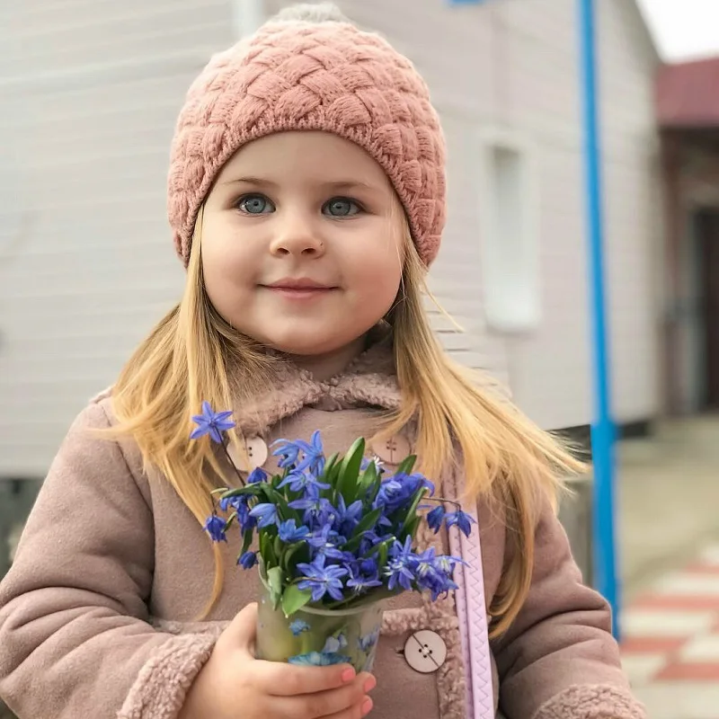 Зимняя шапка для девочек, вязаная крючком шапка с помпоном для детей, вязаные детские шляпы для девочек