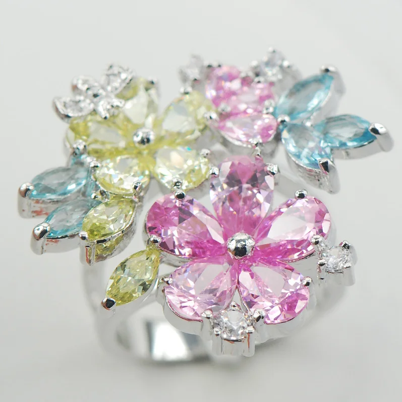 

Кольцо из серебра с розовым кристаллом и цирконием, размеры 6, 7, 8, 9, 10, 11, A09