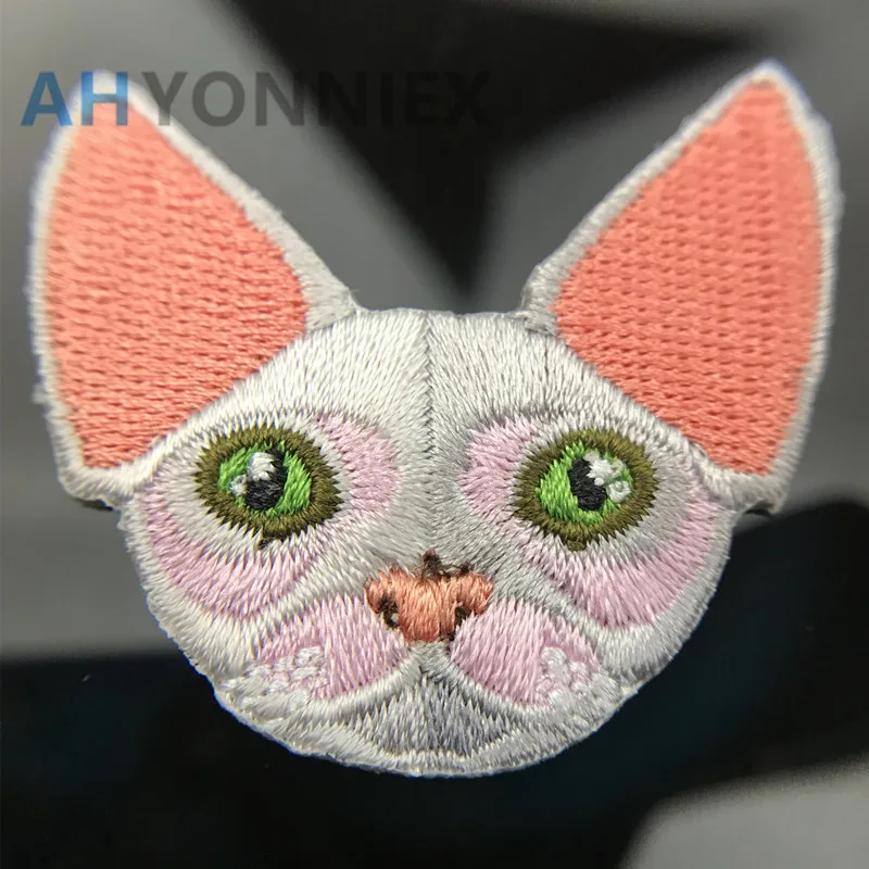 

Maxsin 1 PCS Small Cute Style Pink Cat Patch for Baby Clothes DIY Applique Iron On Patches for Jeans Hat Bags Badges
