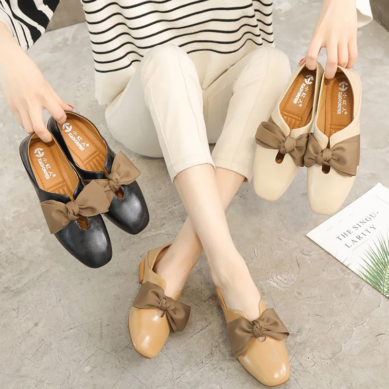 

2018 new wild Korean version of the bow square head with a single shoes female shallow mouth autumn women's shoes low heel.